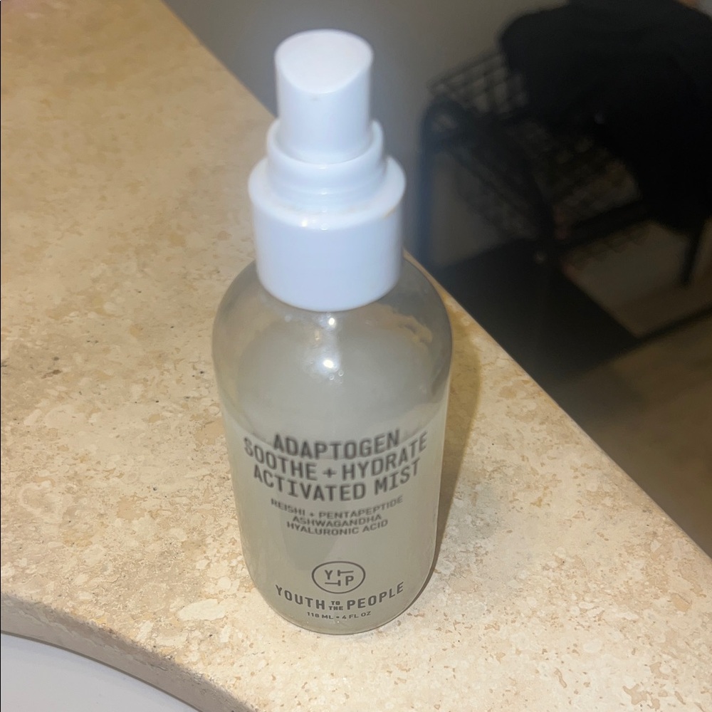 Youth to the People Adaptogen Mist *Limited edition  (almost completely full )